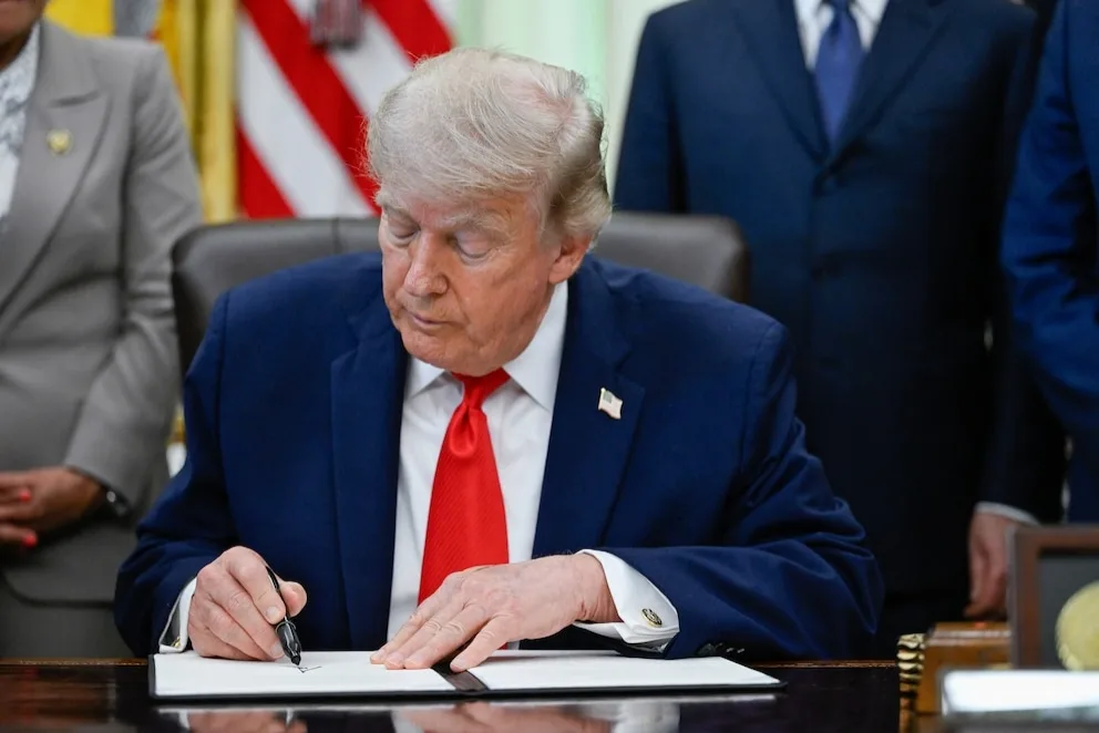 Trump anuncia acuerdo con Irán para el domingo